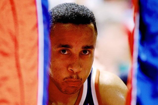 库里36分霍姆格伦伤退 勇士克雷霆升至西部第2