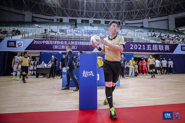 2026十堰马拉松鸣枪开跑 上万跑者领略“山水车城”